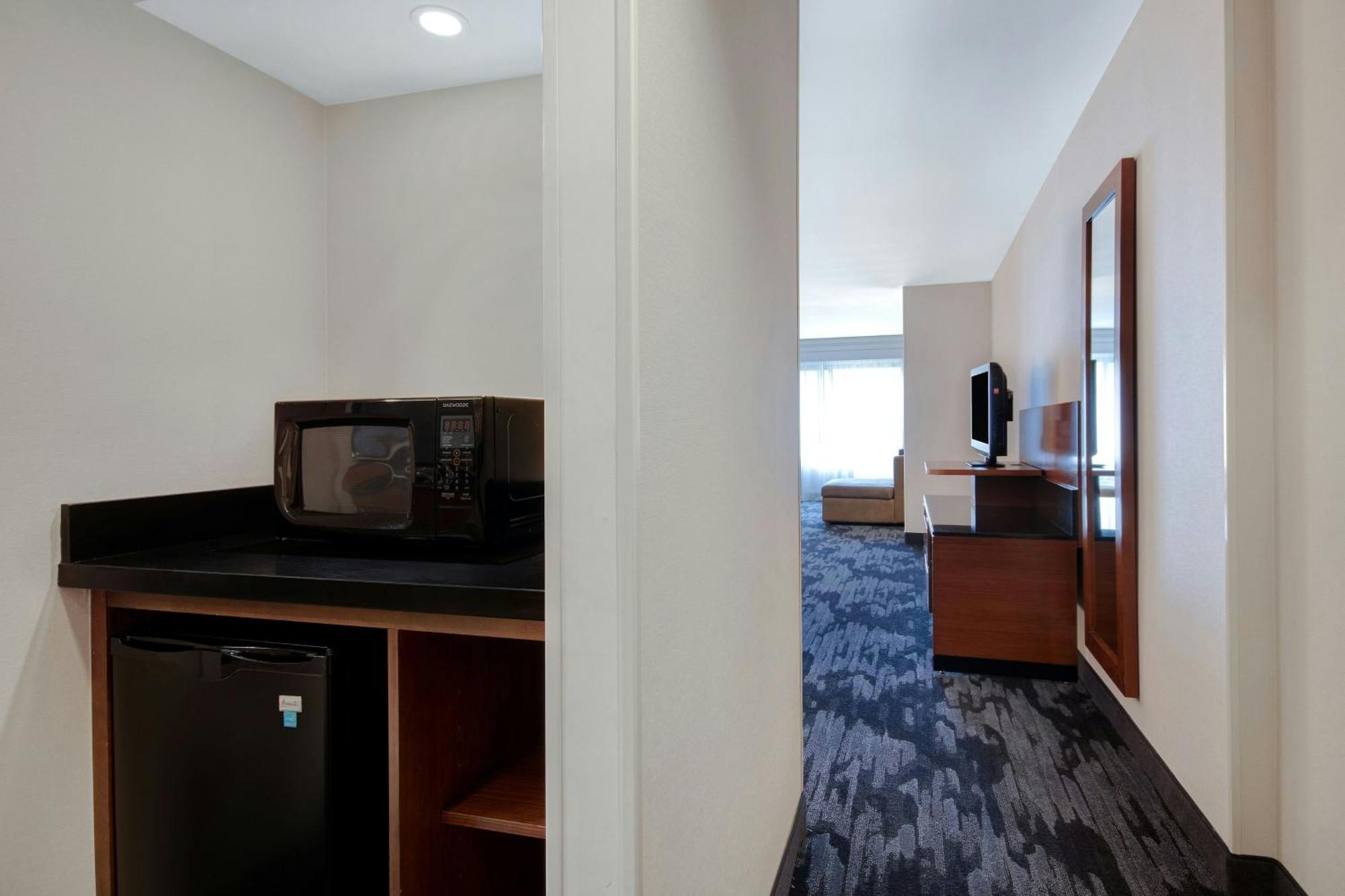 Fairfield Inn And Suites By Marriott Rochester West/Greece Esterno foto
