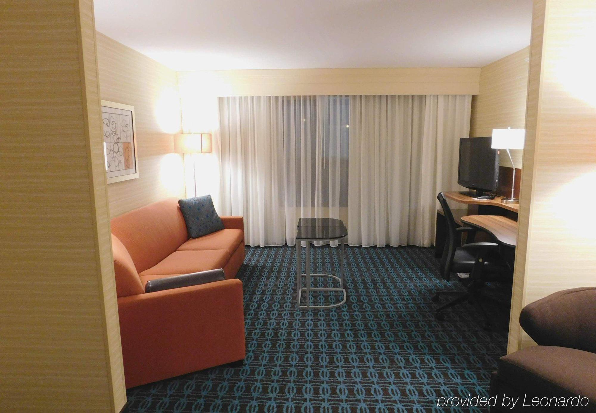 Fairfield Inn And Suites By Marriott Rochester West/Greece Esterno foto