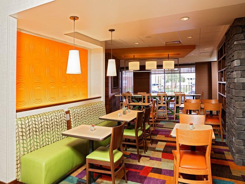 Fairfield Inn And Suites By Marriott Rochester West/Greece Esterno foto